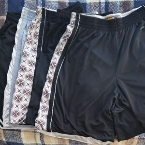 Nike Men's Black and Gray Patterned Athletic Shorts